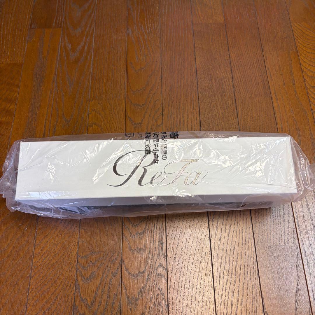 リファ　アイロン