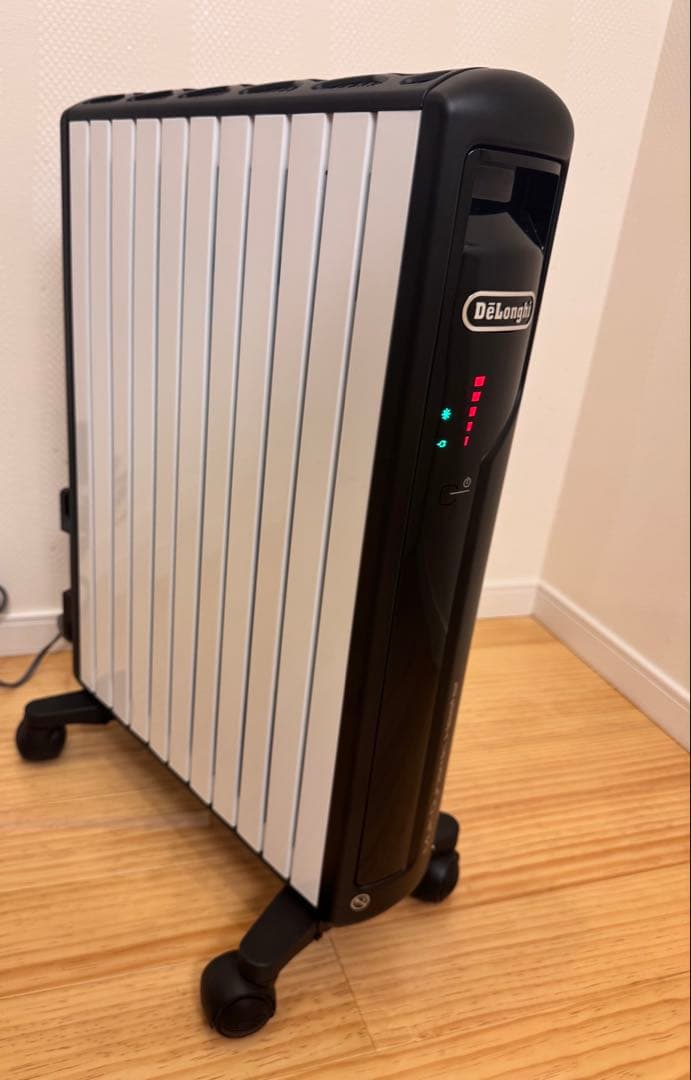 新品 デロンギマルチダイナミックオイルヒーター【リモコン付】MDH-15BK