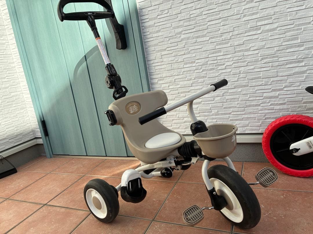 ides 折りたたみおさんぽコンポ　折りたたみ三輪車　ベージュ