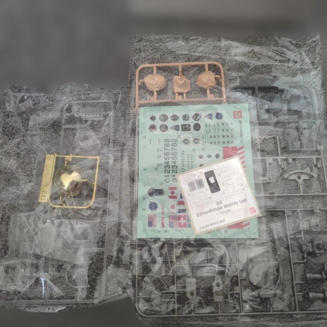 け*神様 【激レア！】バンダイプラモデル ISS船外活動用宇宙服 1/10