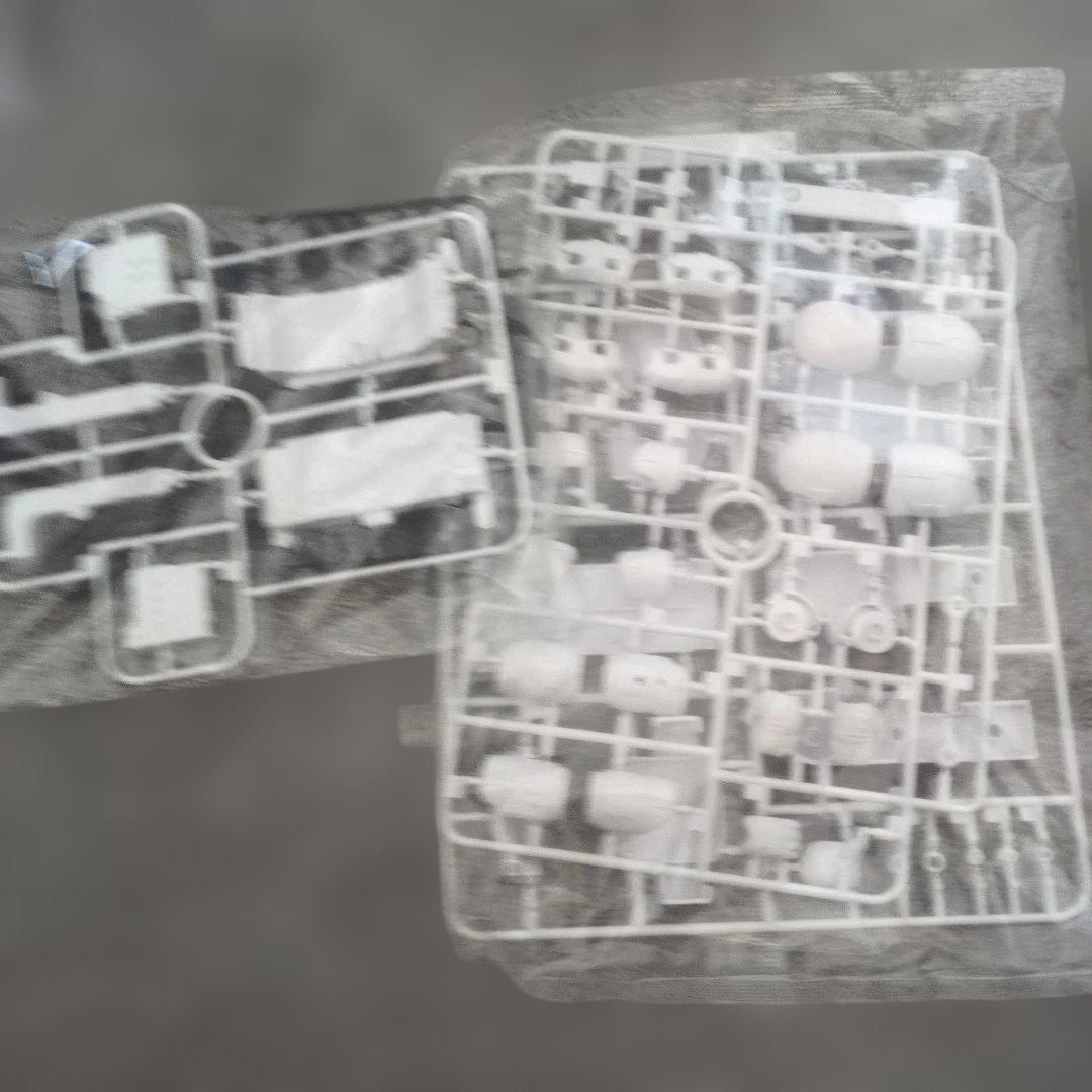 け*神様 【激レア！】バンダイプラモデル ISS船外活動用宇宙服 1/10