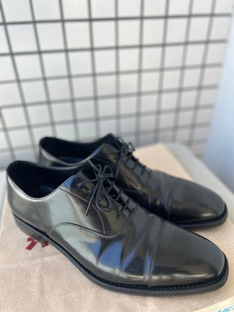 PRADA 革靴　プラダドレスシューズ