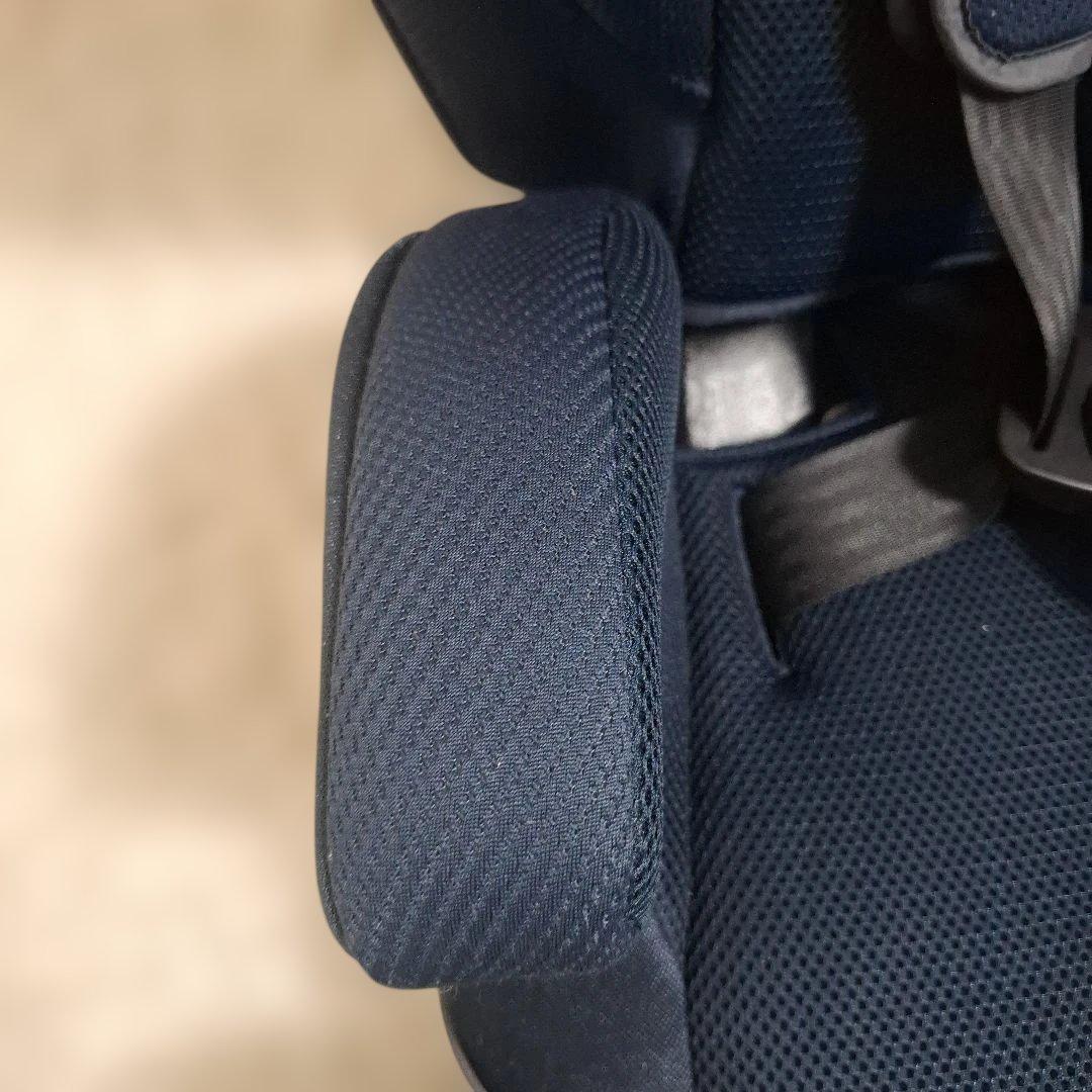 【美品】アップリカ エアグルーヴAD ネイビー チャイルドシート