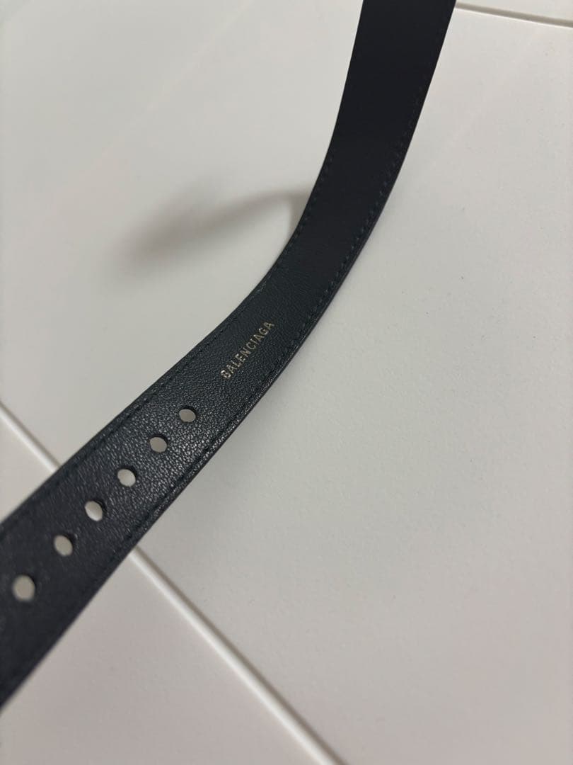 BALENCIAGA ブラックレザーバングル　ブレスレット　リストバンド