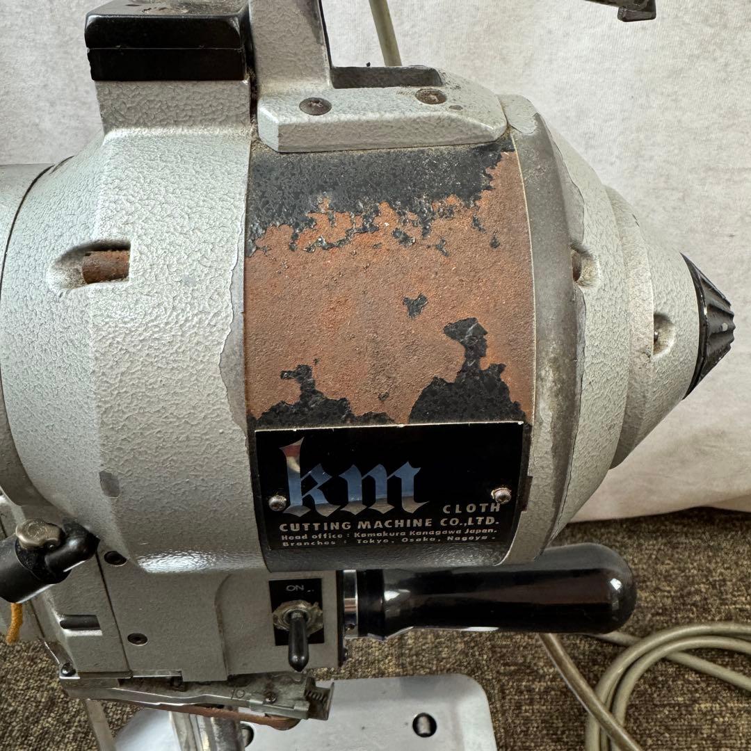 KM MACK 裁断機 カッティングマシーン