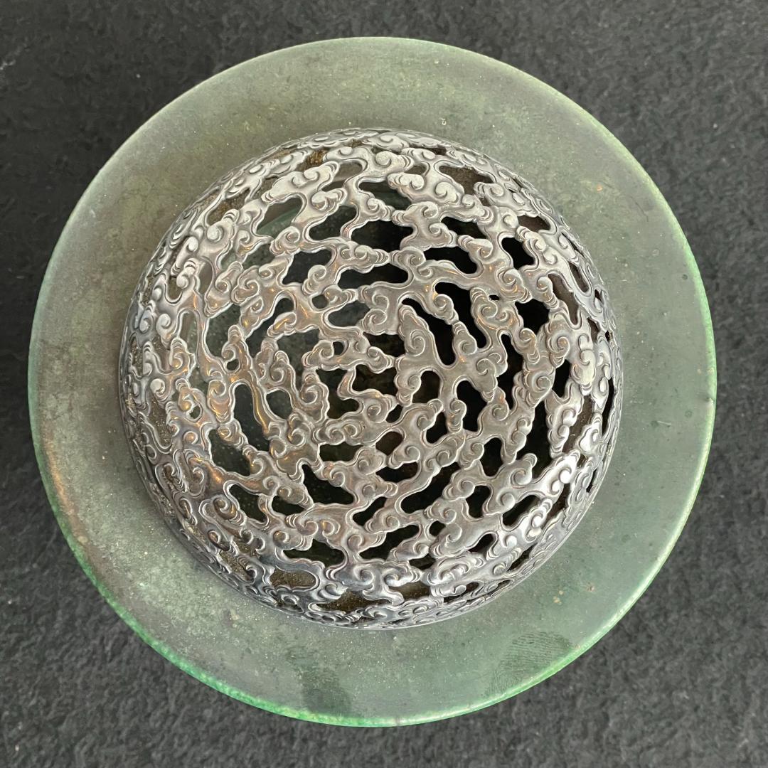 希少 初代 諏訪蘇山 造 漢窯写 緑釉 獣五足 獅子面脚 香炉 置物 銀製 銘有