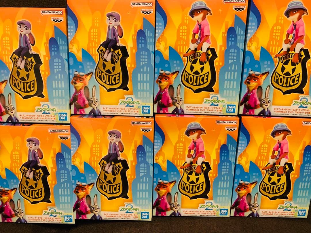 1007 ズートピア 警察バッジ フィギュア 8個セット　おまとめ