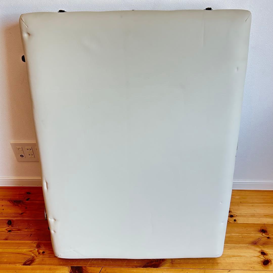 ★ETBELLA 折りたたみ マッサージベッド ★