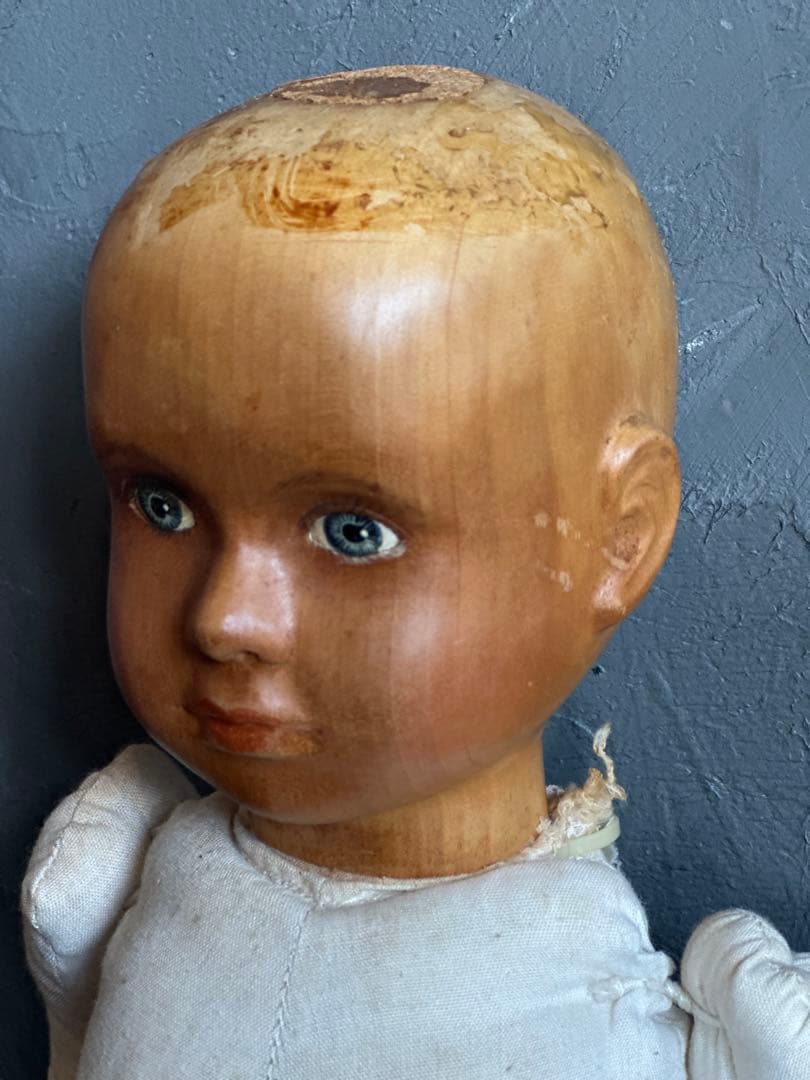 瞬間的お値下げ❣️アンティーク 木製人形 青い目