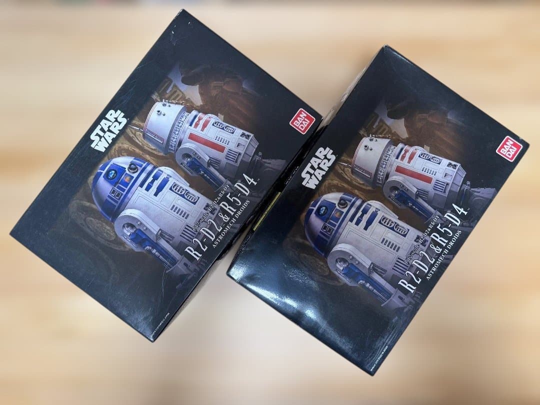 新品 未使用 バンダイ STAR WARS 1/12 R2-D2＆R5-D4