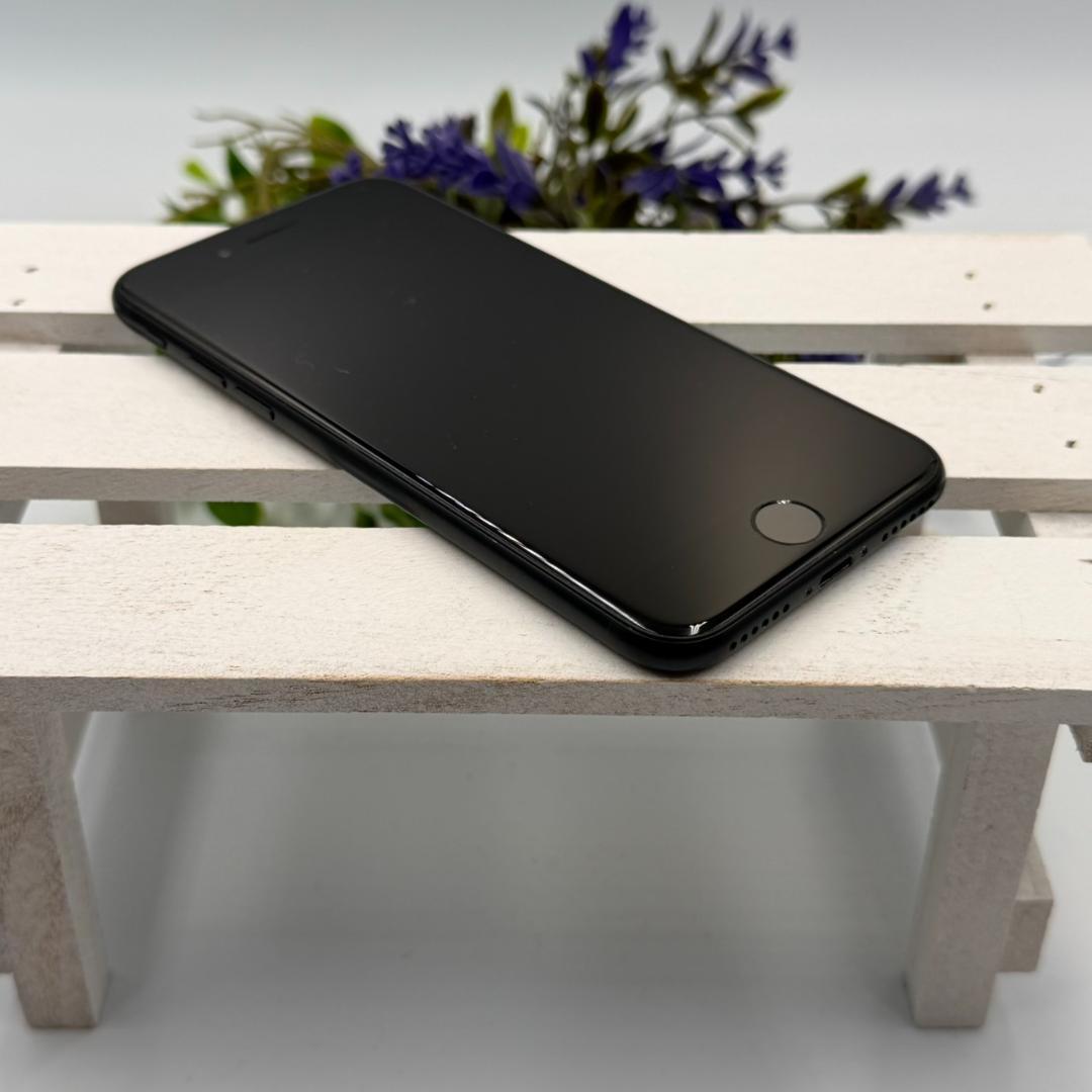 iPhone SE第3世代 64GB ミッドナイト 311