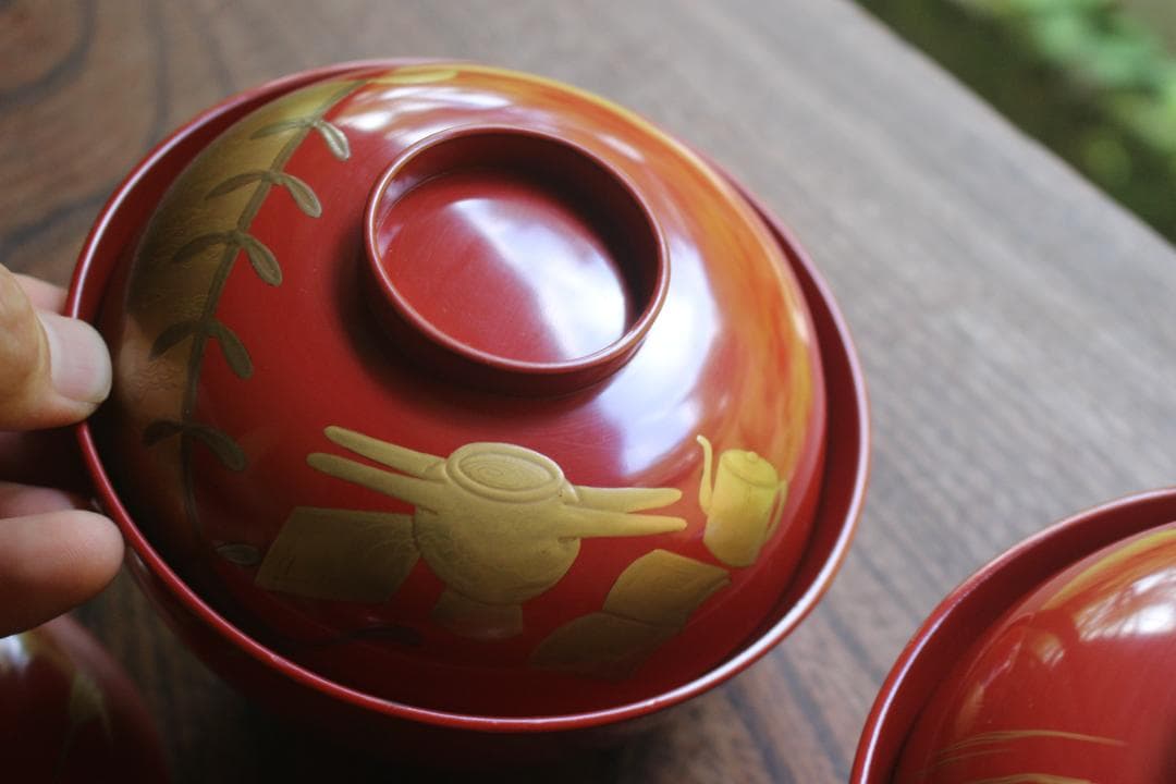 絵柄選択可！時代朱漆に優美な絵替風物蒔絵の映えるお椀8点（検輪島塗蒔絵椀