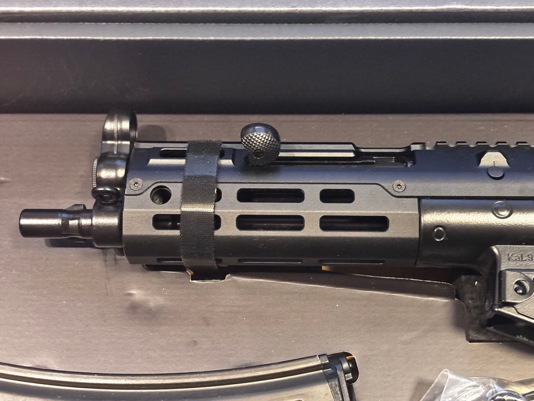 東京マルイ 次世代電動 MP5A4