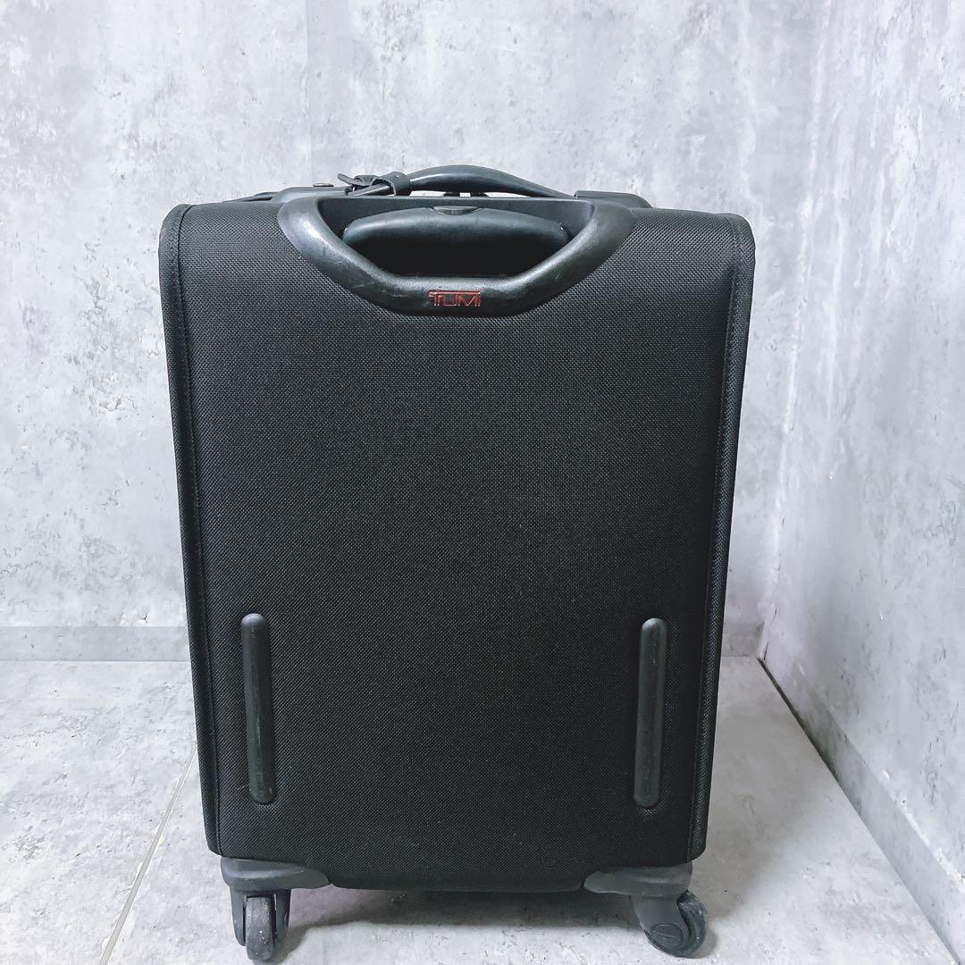【希少・廃盤品】TUMI 4輪 キャリーケース 機内持ち込み可 22060D4