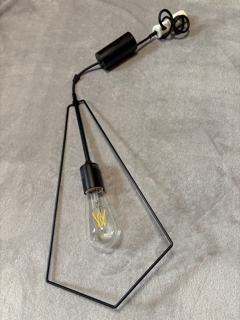 コイズミ　ペンダントライト　アイアン