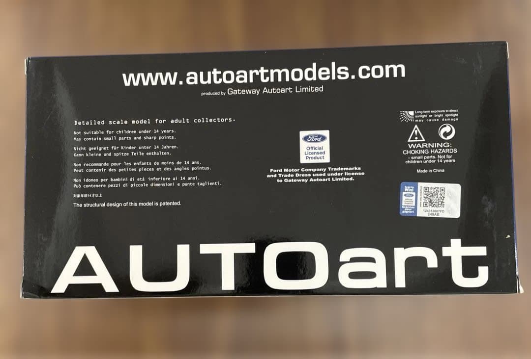 11459 AUTOart 1/18 フォード GT 2017 ホワイト 完成品