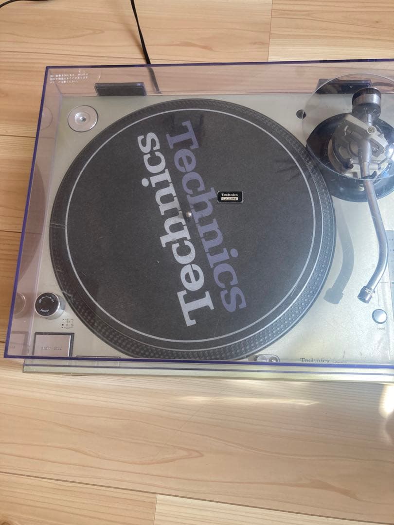 Technics SL-1200 mk3D ターンテーブル