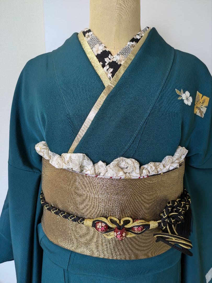 高身長さんに　深緑の振袖 　フルセット身長160から175くらいまで