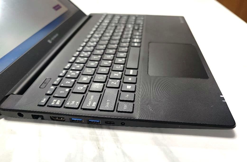 dynabook ダイナブック　東芝