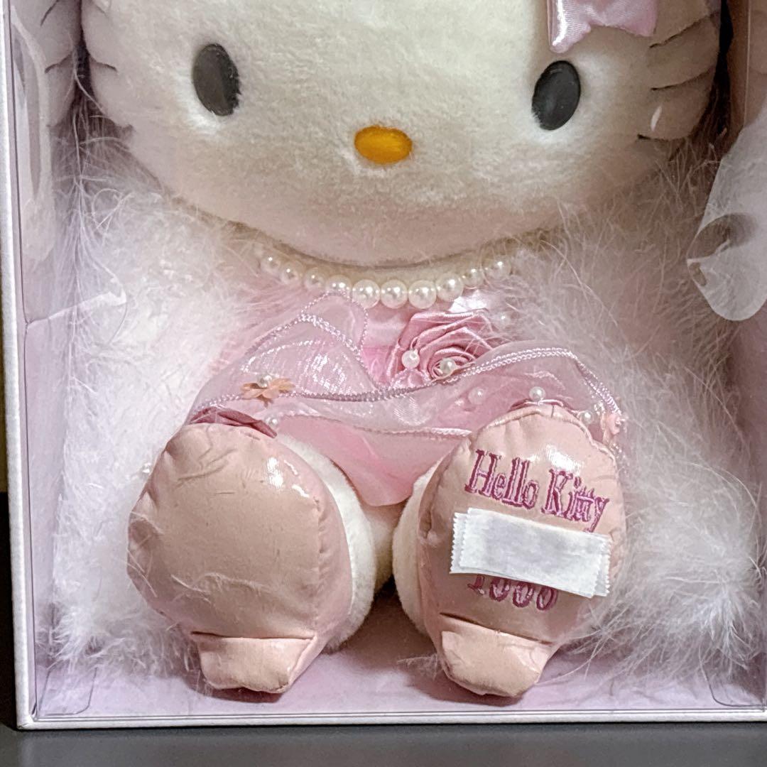 ハローキティ　ぬいぐるみ　ポイントカード限定　シリアルナンバー付き　1000名