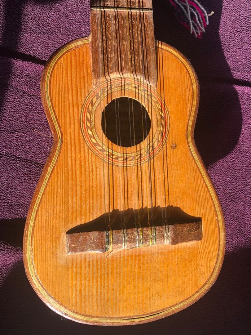 本日発送限定お値引き中 希少 マンドリン チャランゴ kirkinchu