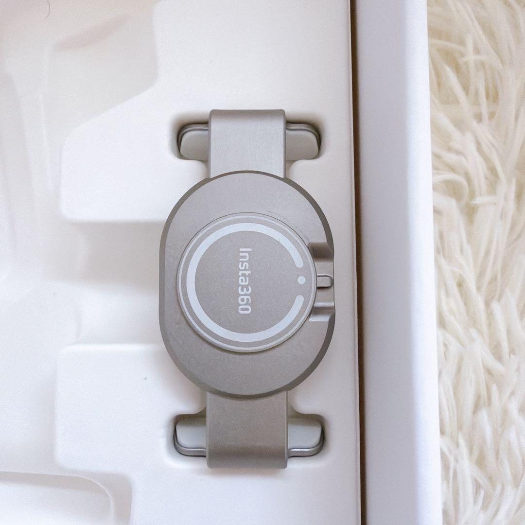 insta 360 flow 2 pro スマホ ジンバル サミットホワイト