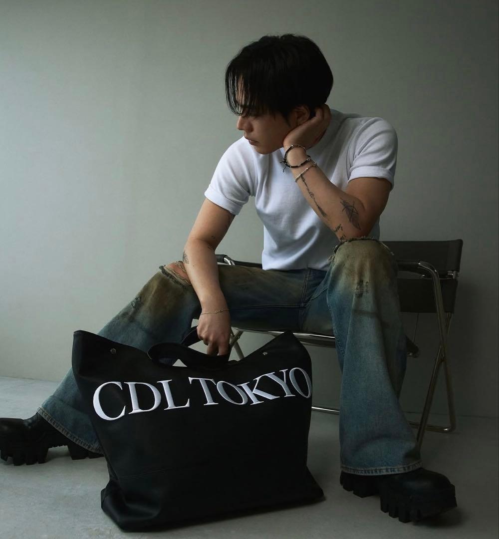 CDL TOKYO Faux Leather Travel Bag 黒 ØMI