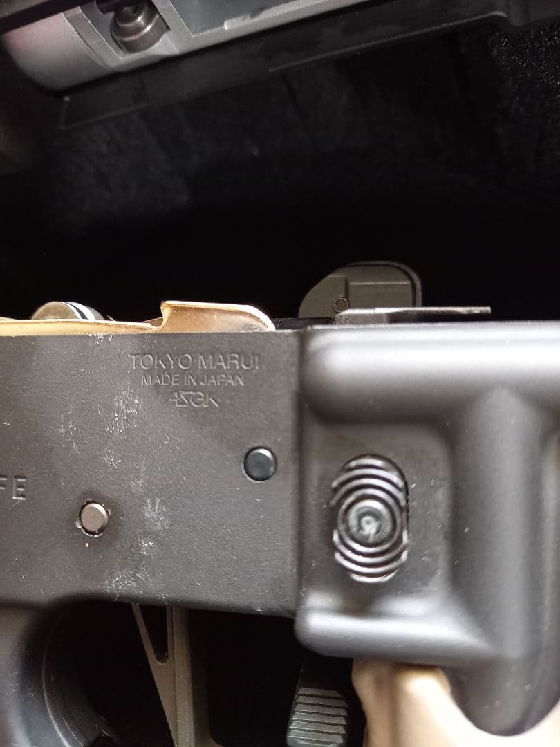 東京マルイ　MWS ショートガスガン ブラック/タン 光学機器付き　アッパー付き