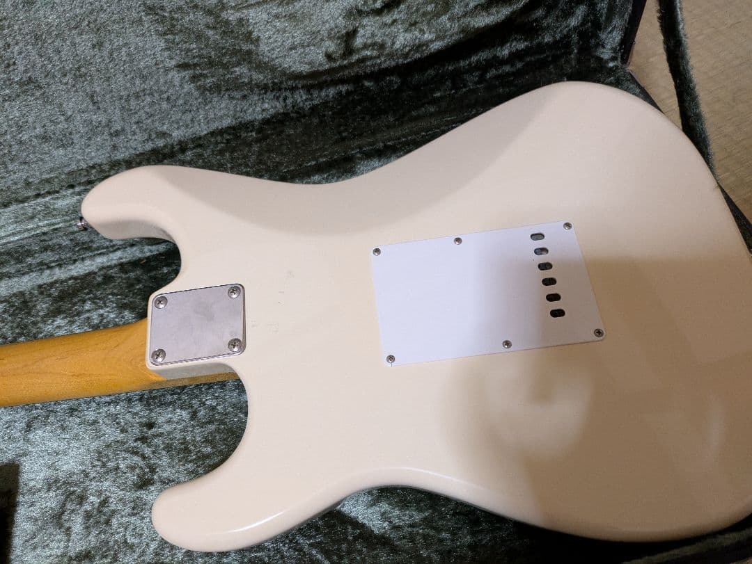 ギター fender japan st62 mod