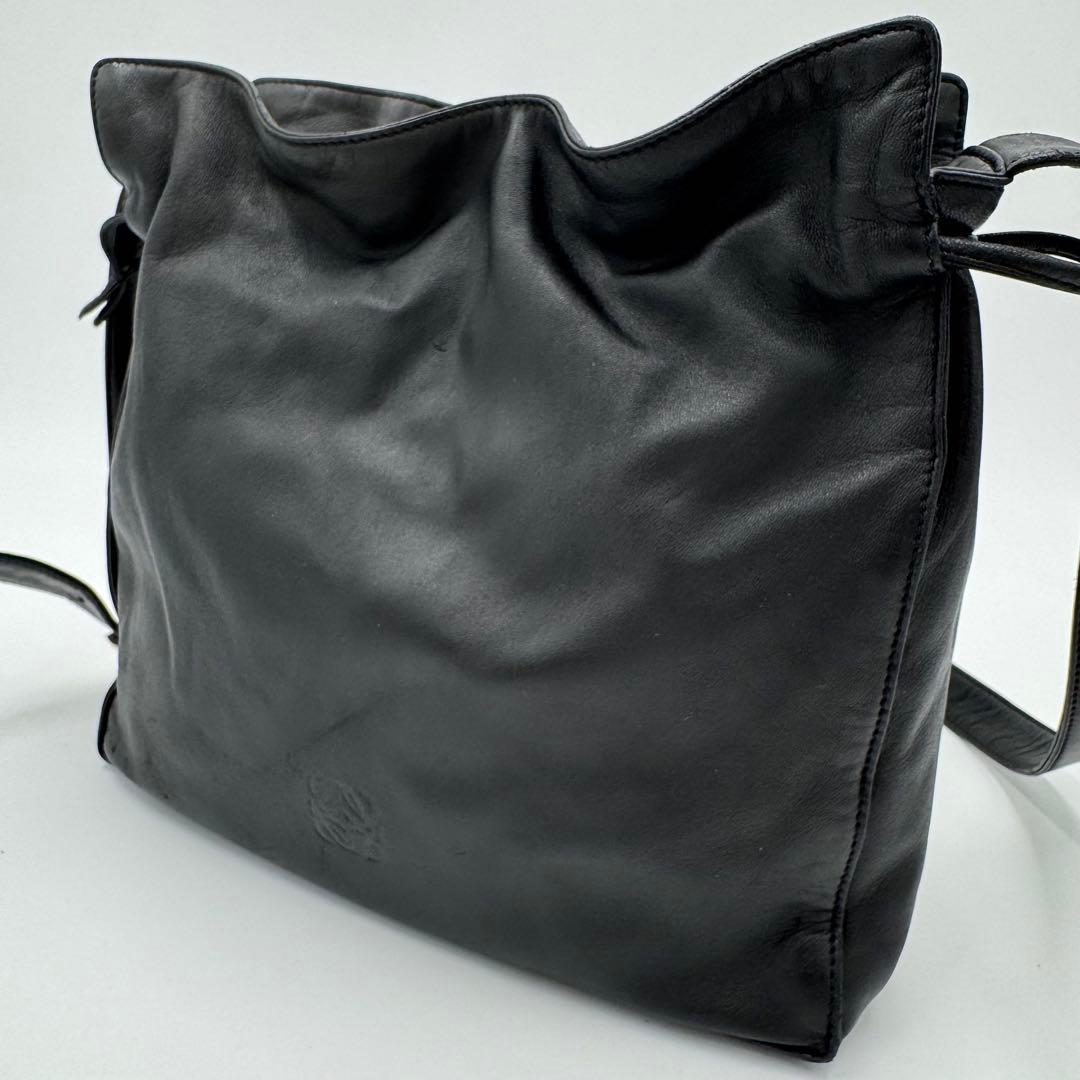 ロエベ フラメンコ アナグラム ナッパレザー ショルダーバッグ 巾着 ブラック