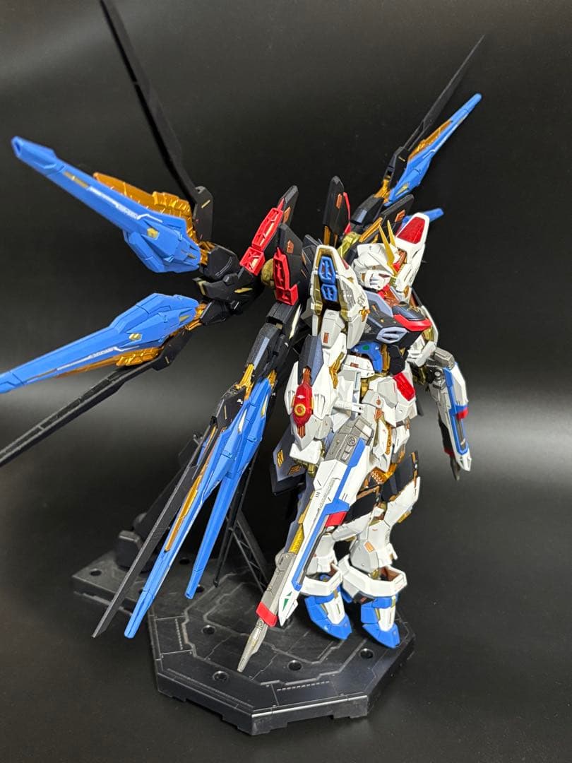 MGEX ストライクフリーダム　全塗装完成品　ガンダムseed destiny