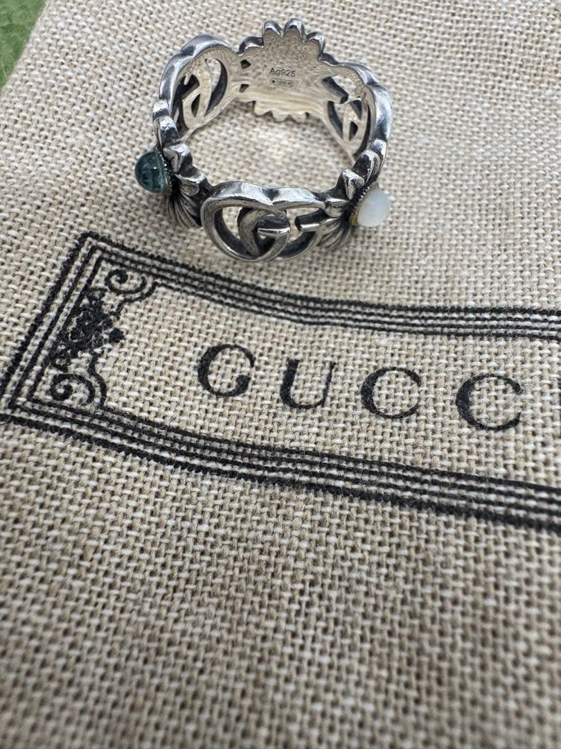 Gucci ダブルG マザー・オブ・パール フラワー リング
