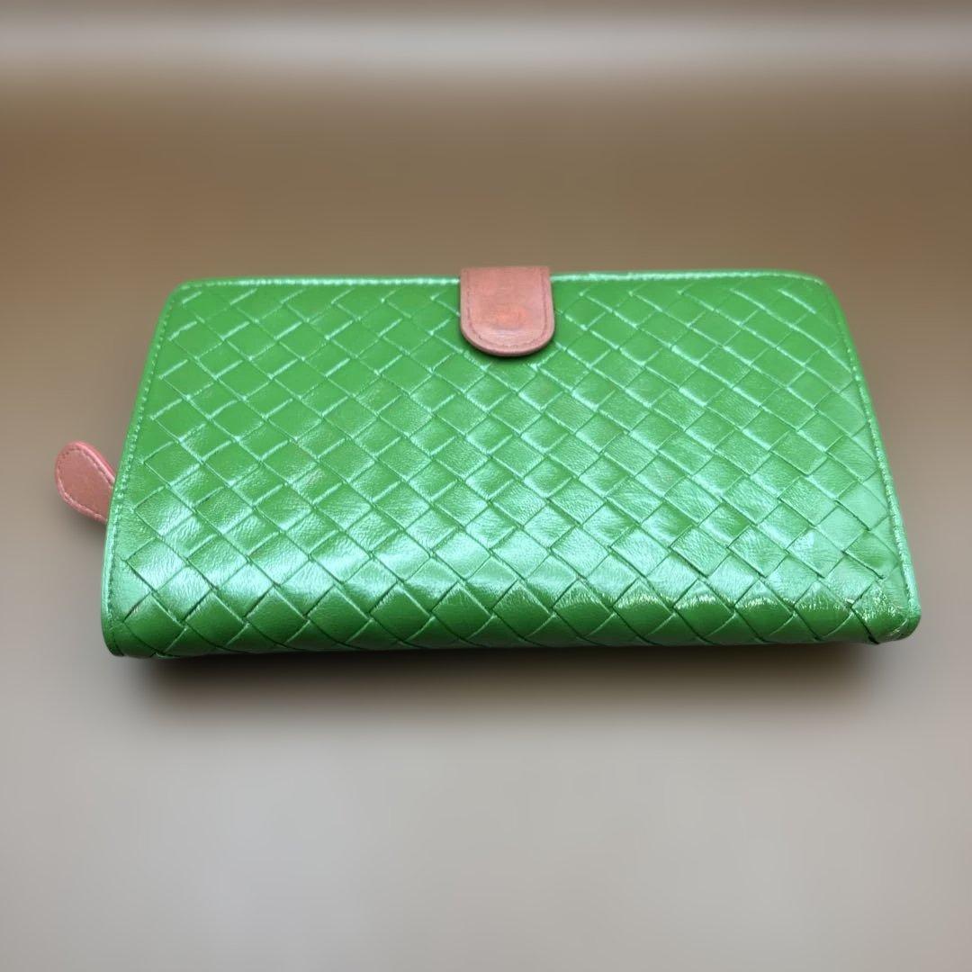 ◆正規品◆ボッティガヴェネタイントレチャート 二つ折りサイフ