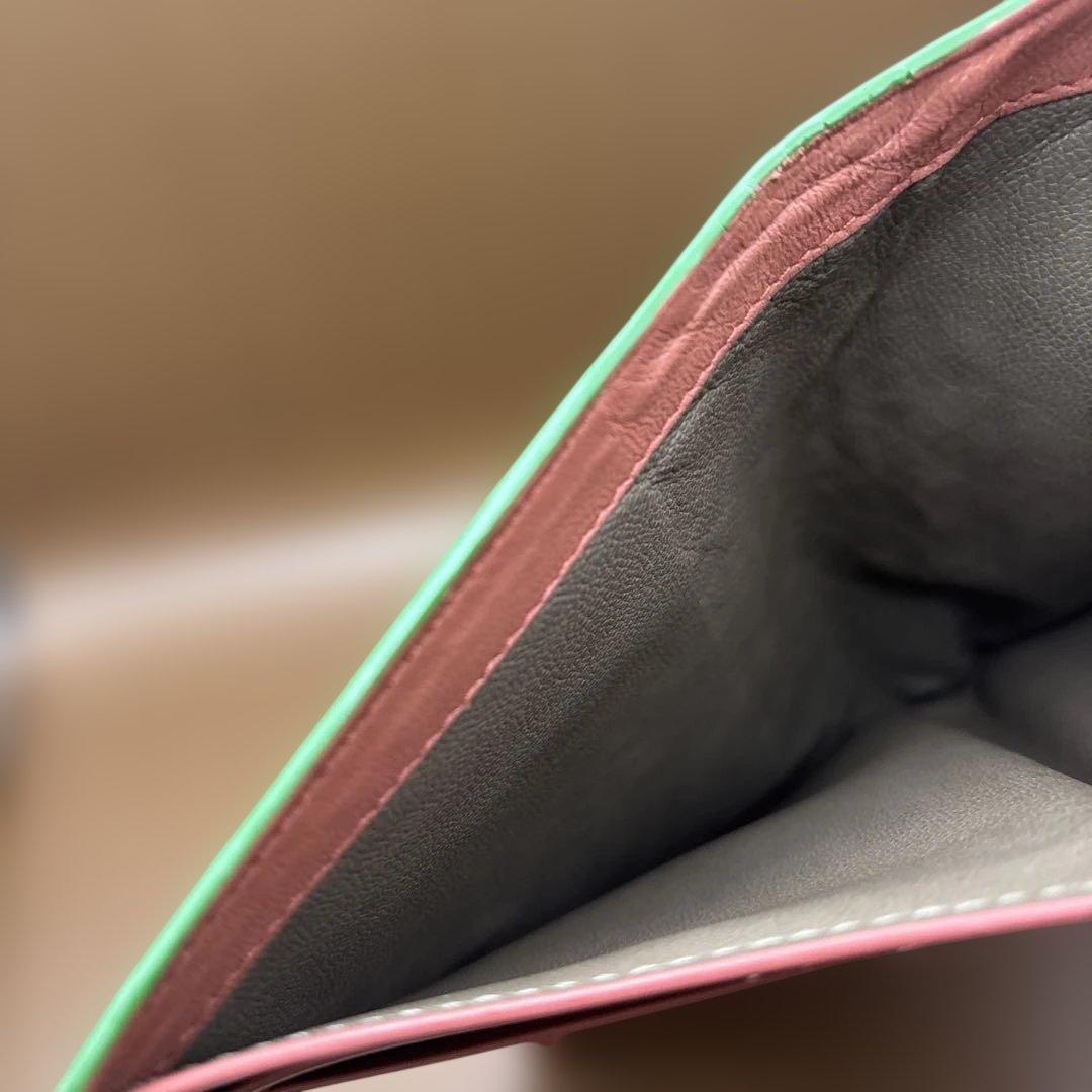 ◆正規品◆ボッティガヴェネタイントレチャート 二つ折りサイフ