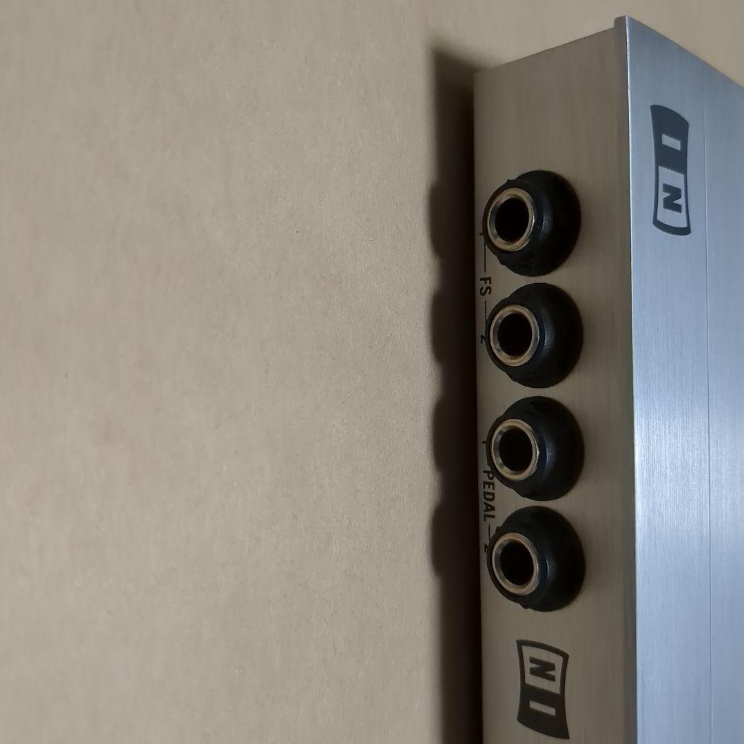 【未使用】KORE 2 （NATIVE INSTRUMENTS）