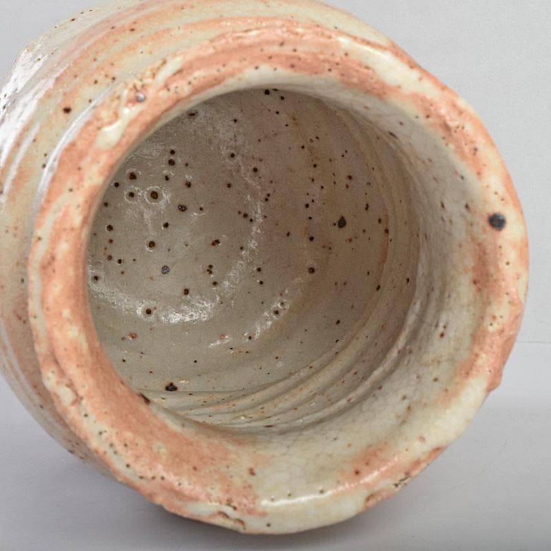 瀬戸焼　加藤重高作　志野花生　共箱　C　R9115