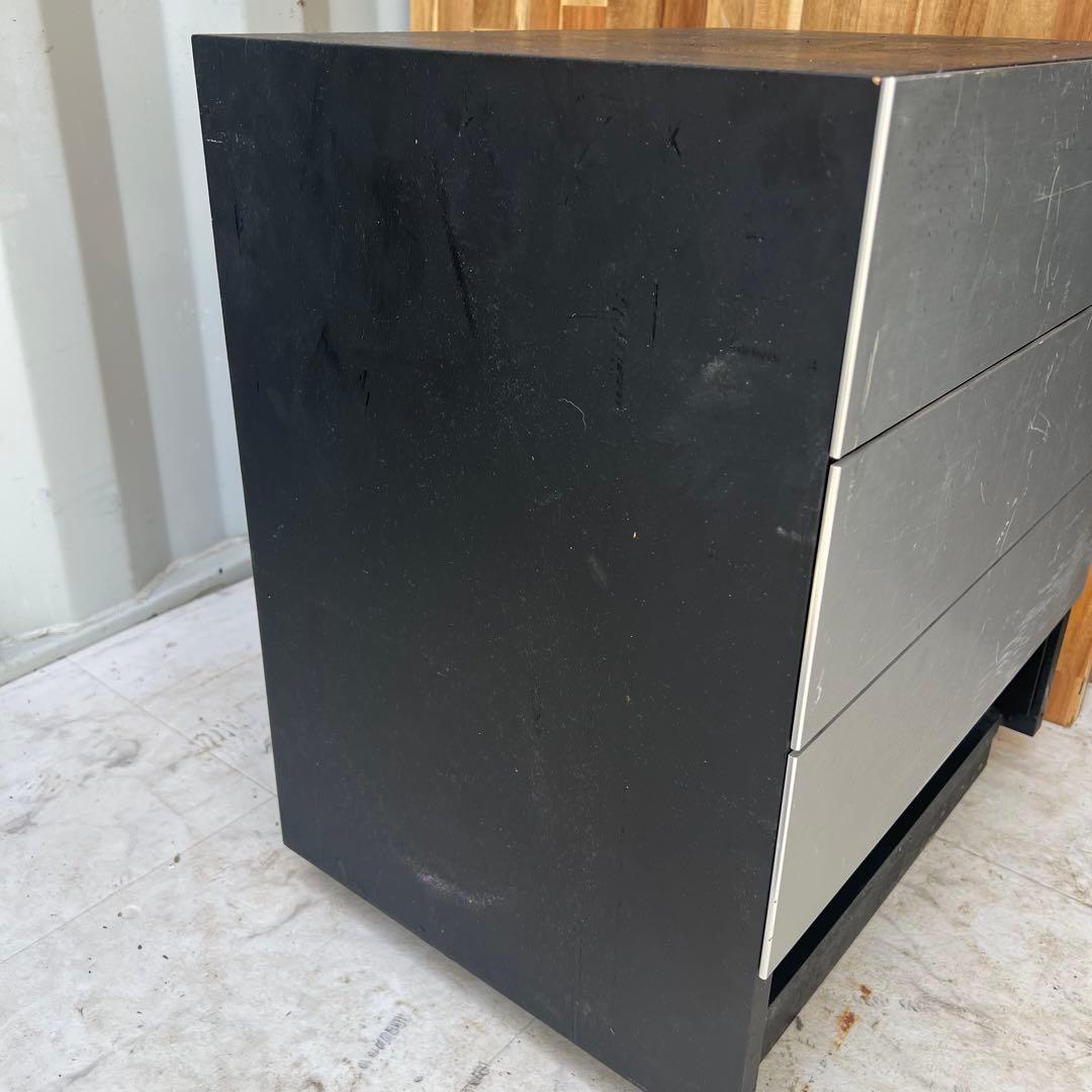 F30激安早い者勝ち✨　バングアンドオルフセン 4ドロワー キャビネット