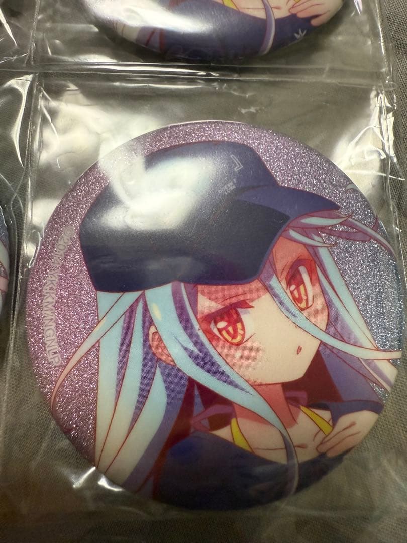 ノーゲーム・ノーライフ　白 ビーチデート グリッター缶バッジ 3種 4セット