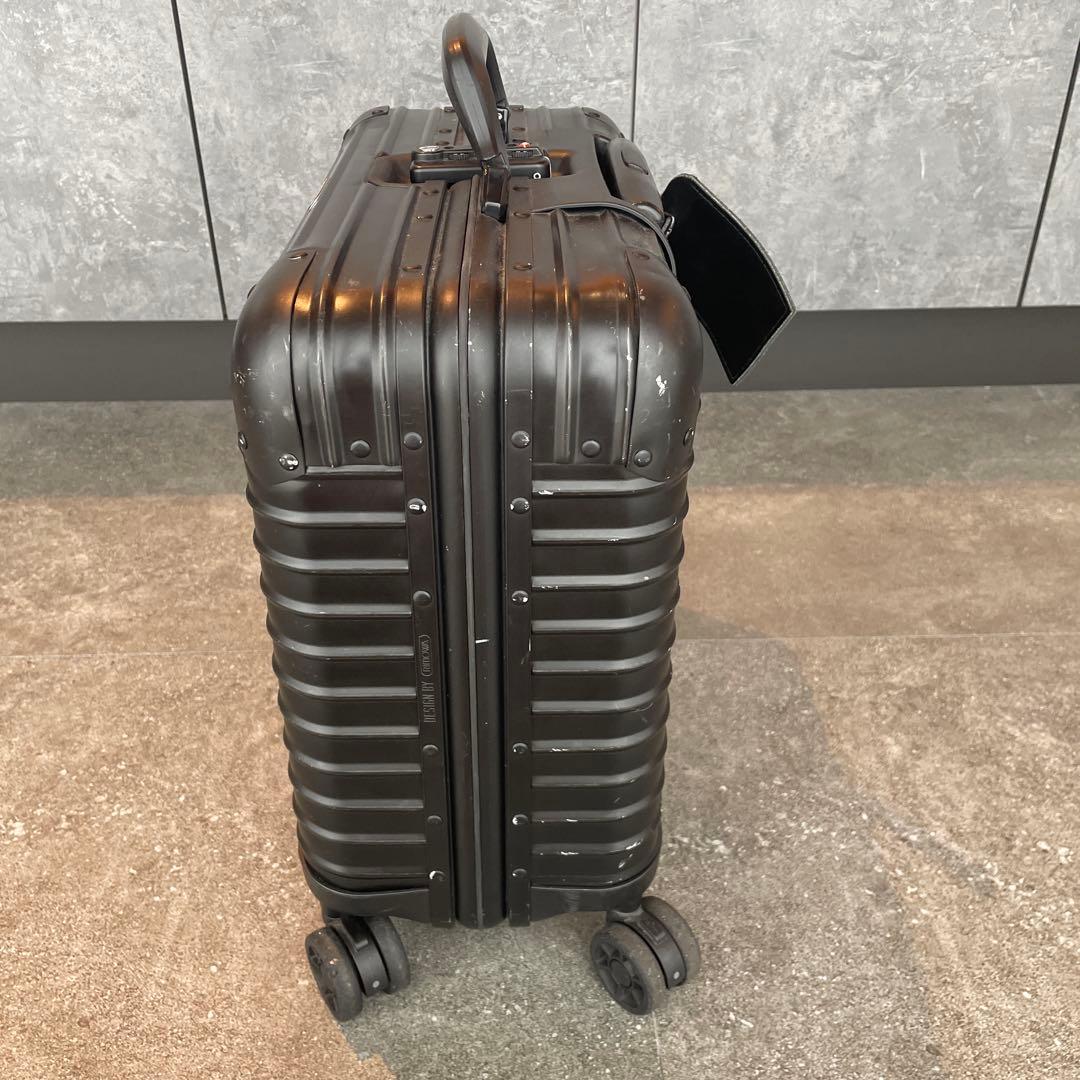 RIMOWA トパーズ　32L ブラック キャリーケース 小型
