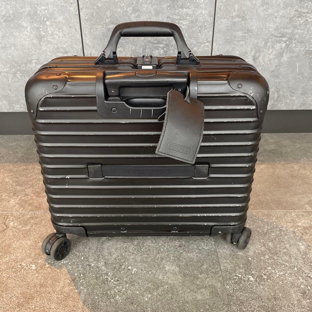 RIMOWA トパーズ　32L ブラック キャリーケース 小型