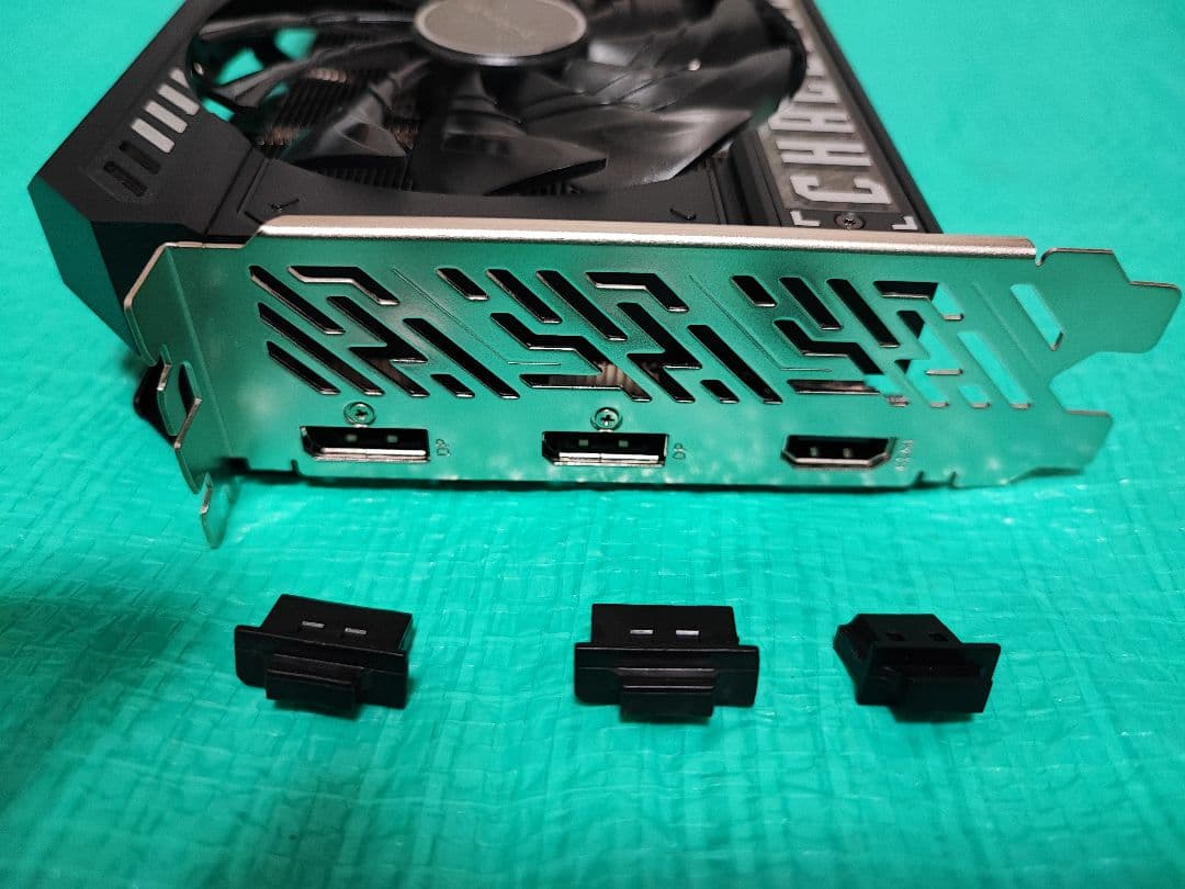 [美品]Radeon RX 9060 XT 16gb Challenger