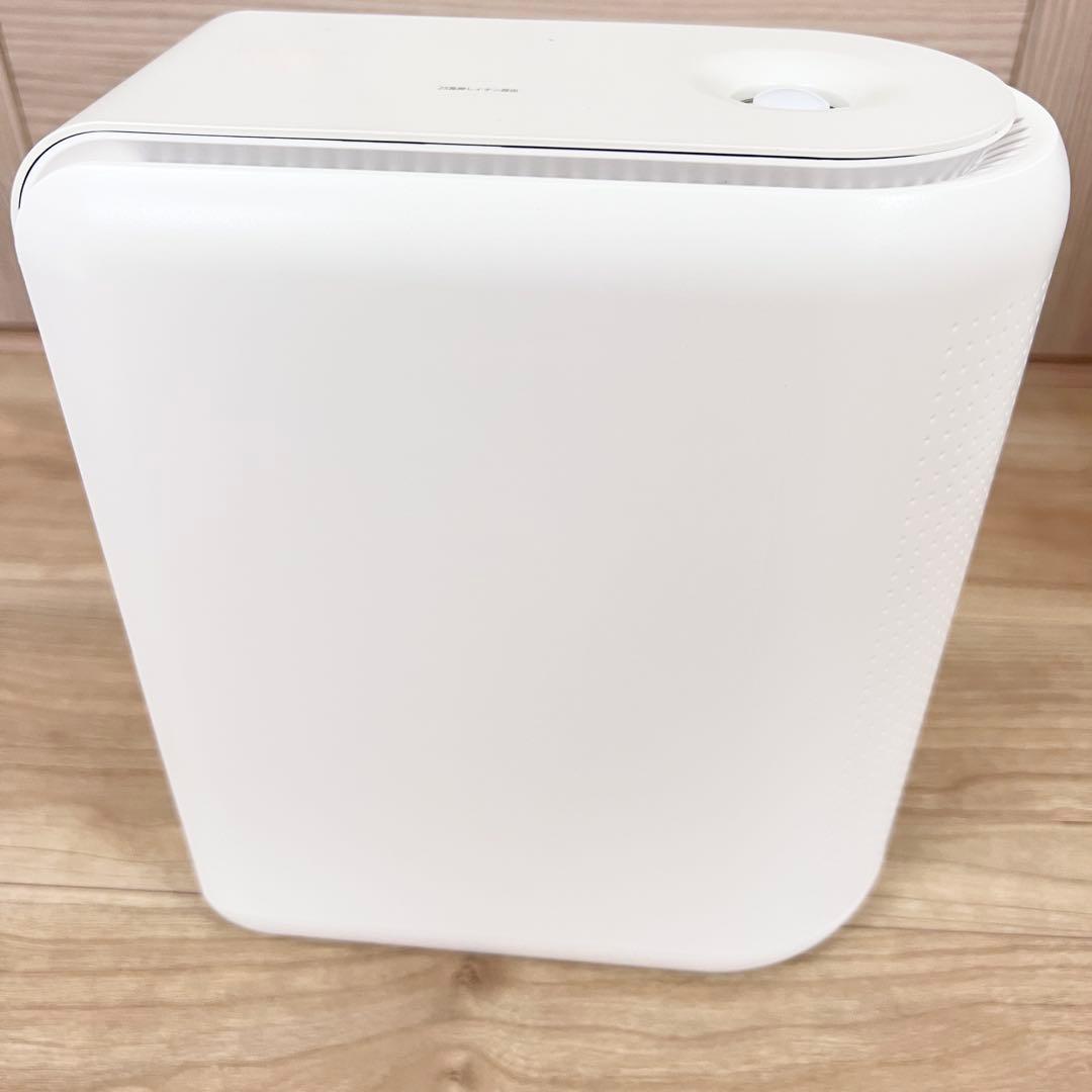 除湿機 小型 強力 除湿・加湿・空気清浄3in1 ペルチェ式 ホワイト 白