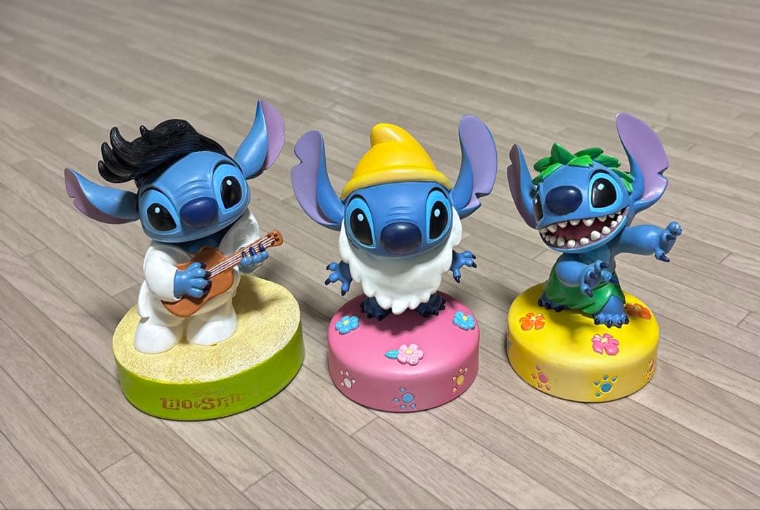 スティッチのフィギュア 置物