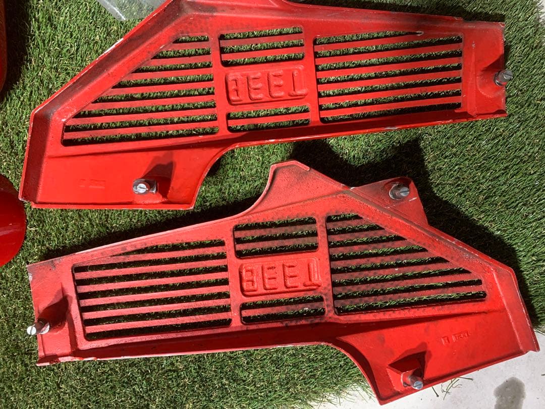 cbr400f 外装セット　beet 赤ソリ　送料込み！