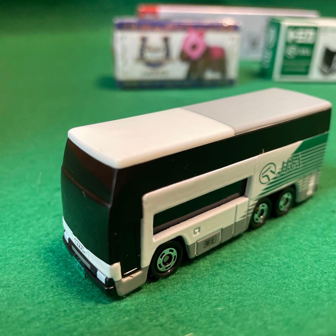 2107.トミカJRAバス他まとめ売り