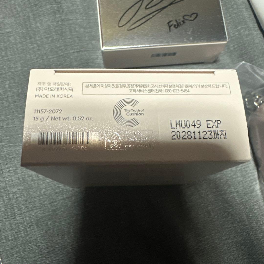 フィリックス　スキズ　HERA クッション　クッションファンデーション　23N1