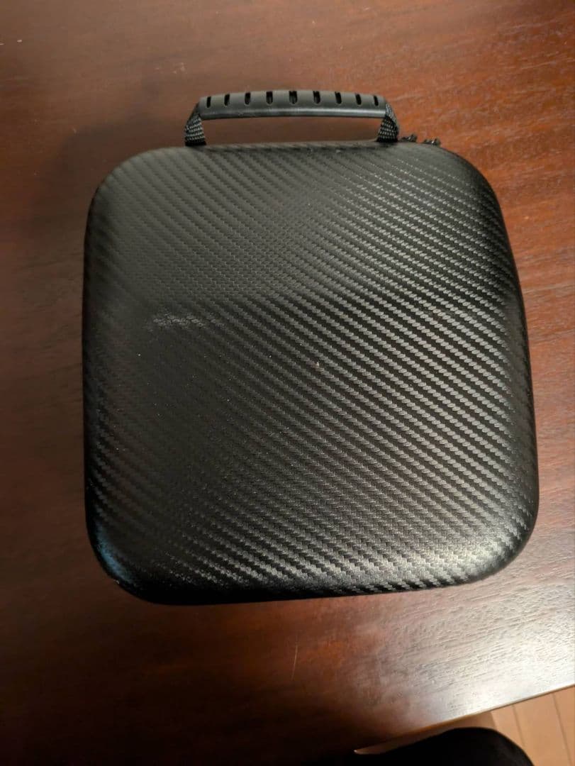 フェラーリ ヘッドホン