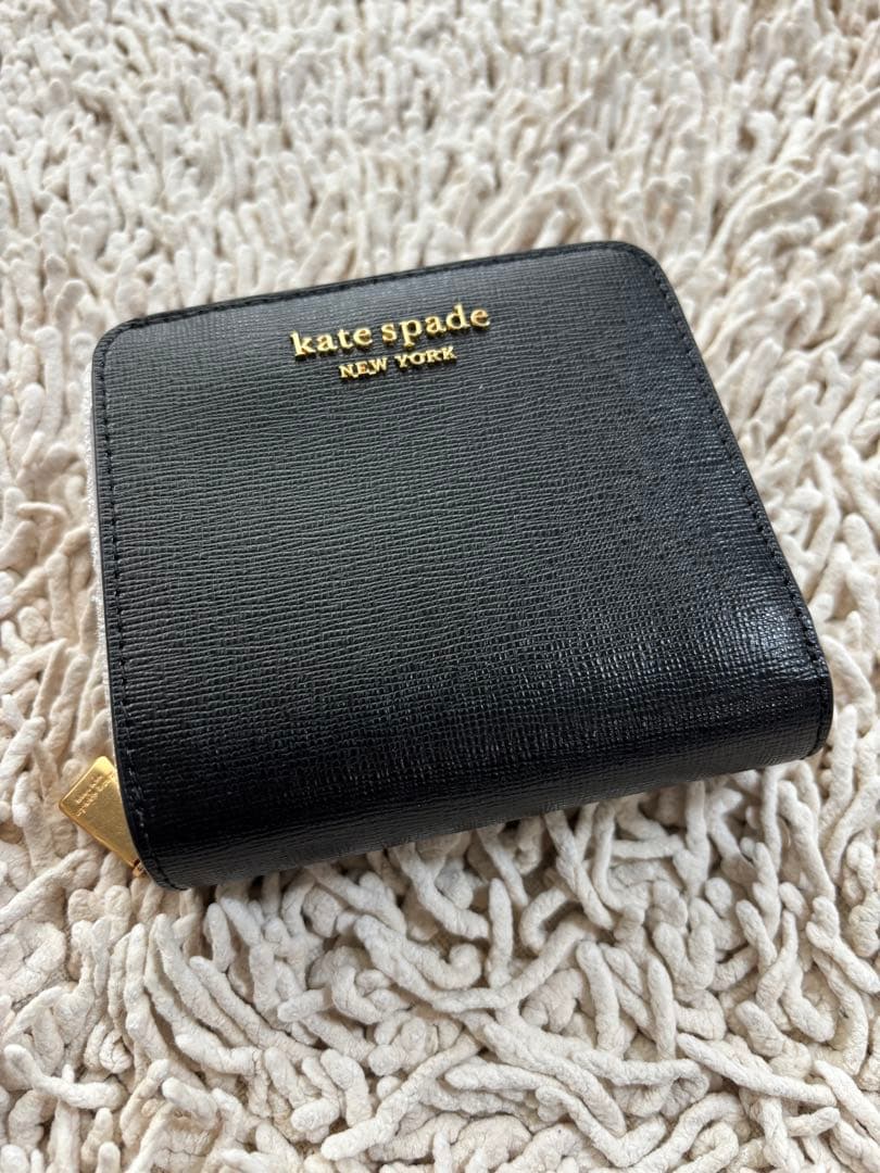 kate spade 二つ折り財布 ブラック　未使用