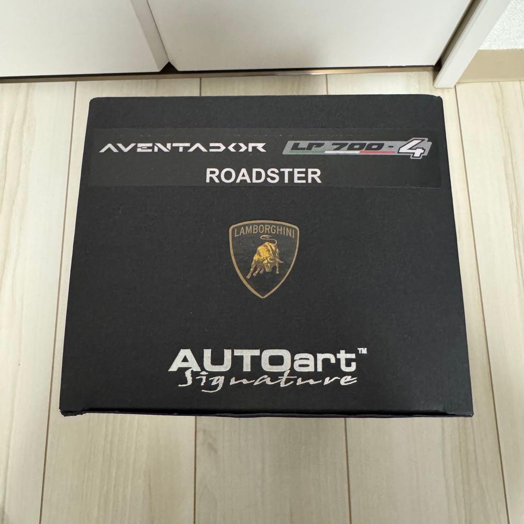 Autoart 1/18 ランボルギーニ アヴェンタドール ロードスター