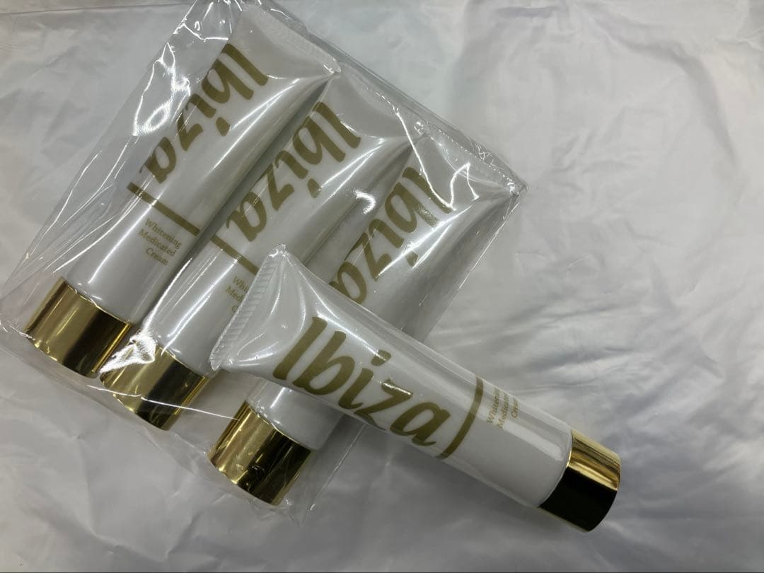 liliza イビザクリーム 4本入り 美白